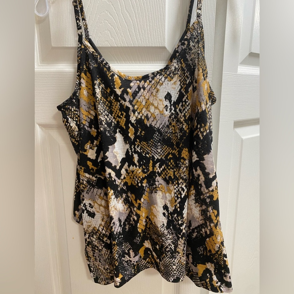 Jennifer Lopez Snake Tank Top - Picture 2 of 3